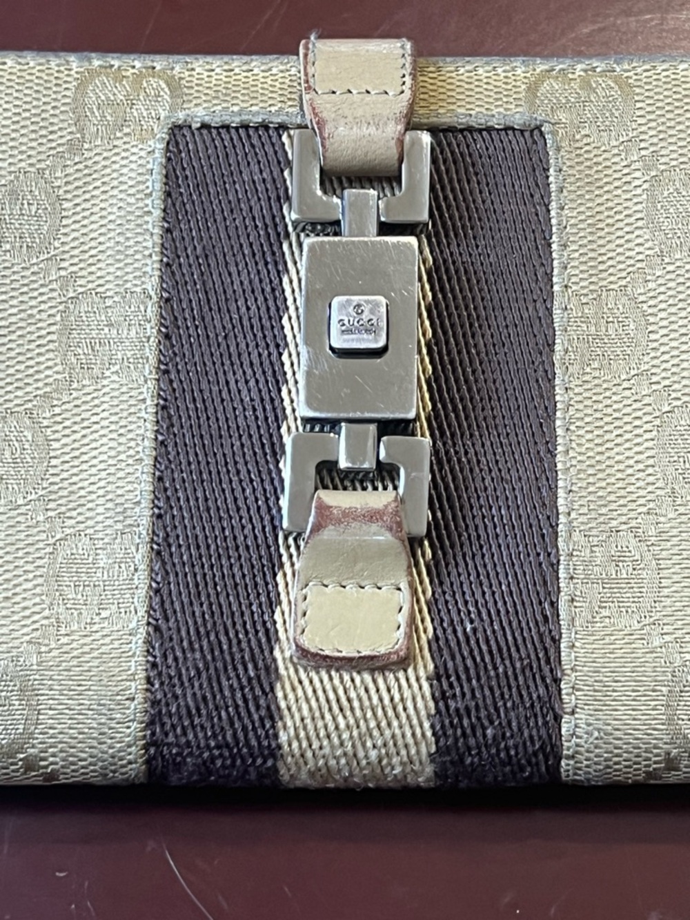 Authentic Gucci GG Supreme Canvas Wallet with Web Stripe and Clasp Closure. - Picture 3 of 15
